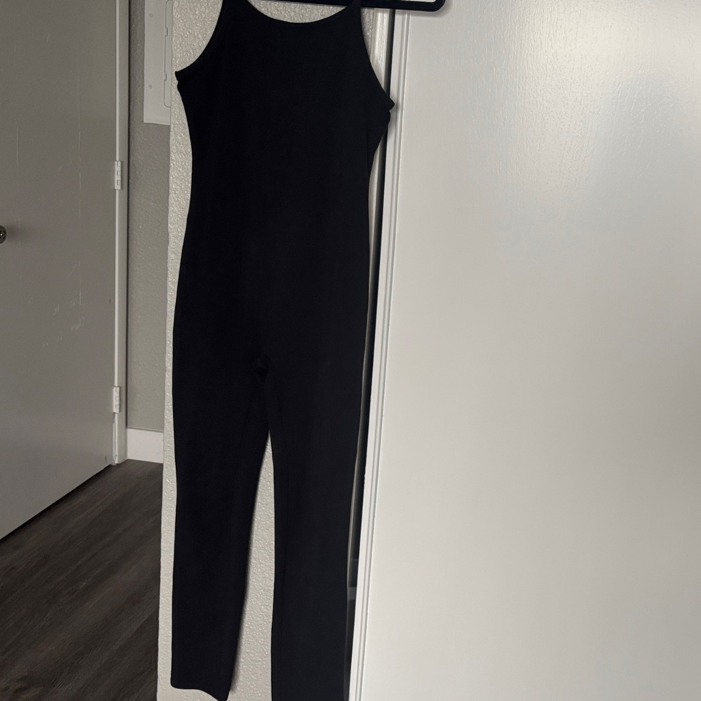 Black Sleeveless Jumpsuit